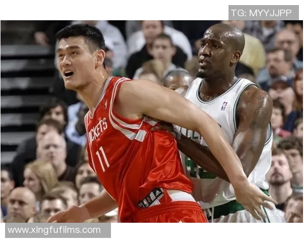 帕金斯与姚明的篮球传奇对话探讨两位巨星的影响力与未来发展