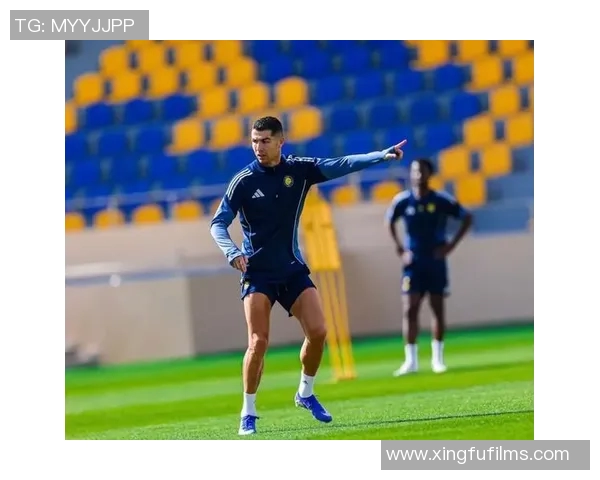 足球明星独特魅力揭秘没眉毛造型的时尚与个性展示