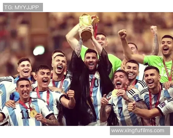 足球明星进场瞬间集锦展现激情与荣耀的精彩时刻